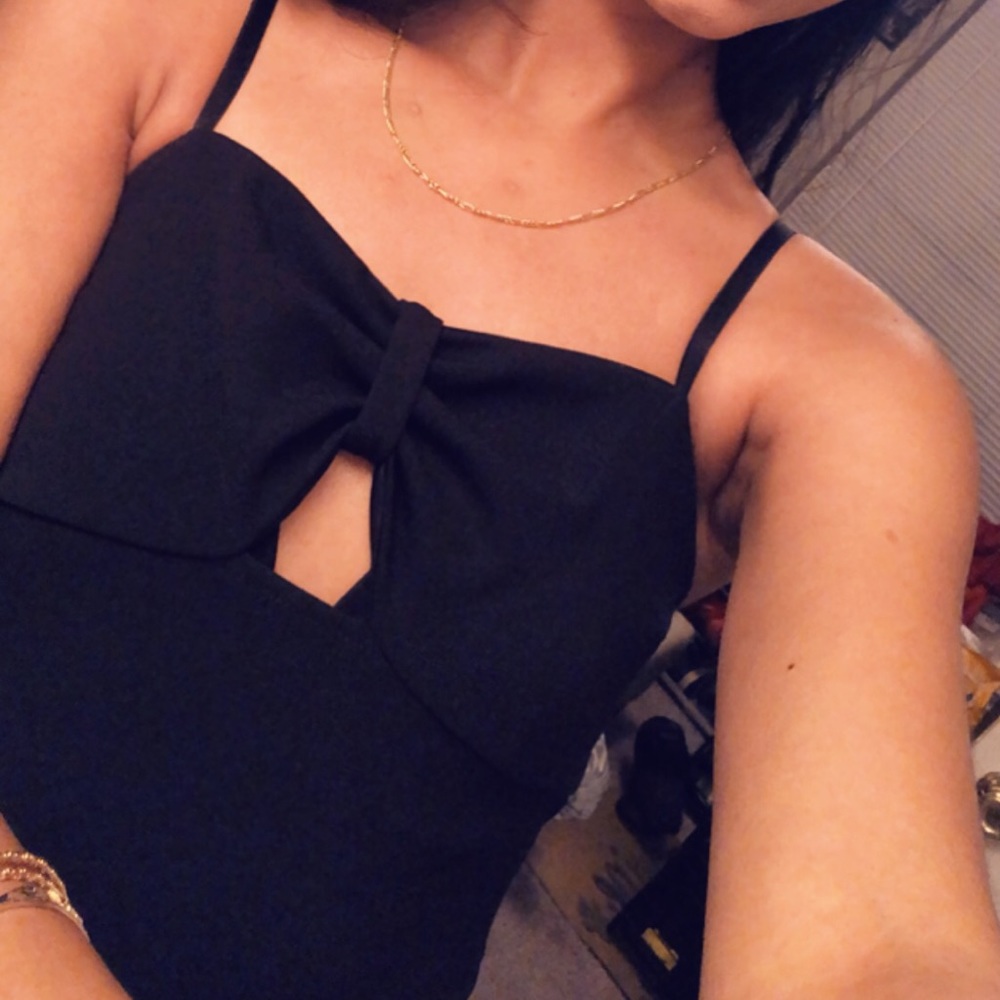 Black express bodysuit